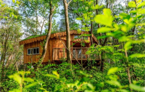 Cozy Home In Hoogersmilde With Wifi